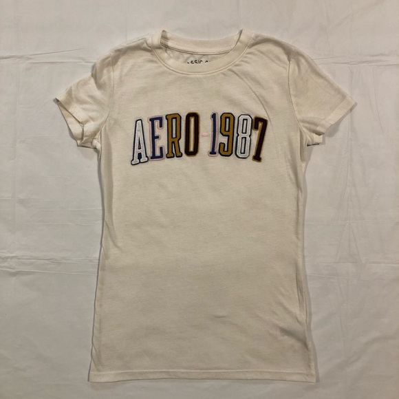 Aeropostale Tops - Aeropostale Women’s Short Sleeve Logo Patch Off-White T-Shirt size S